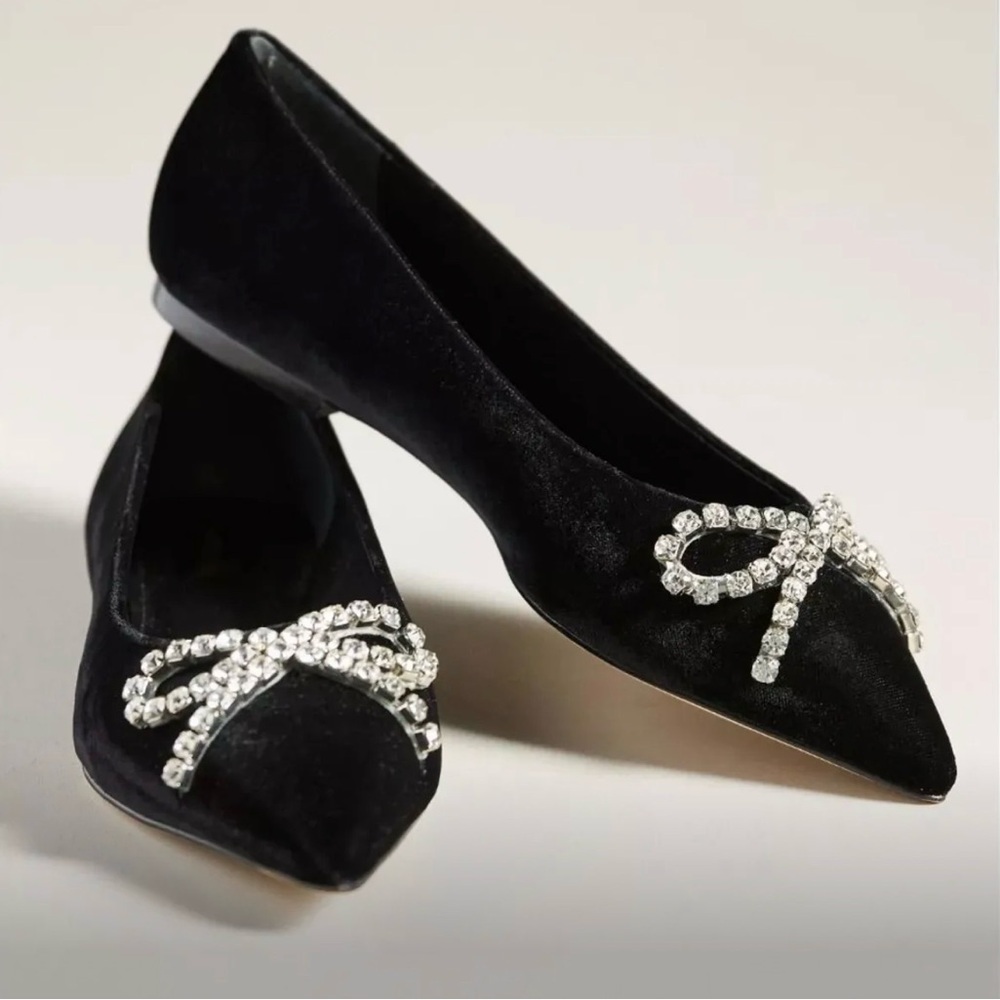 *Missing Rhinestones* Larroude Black Velvet Flats with Crystal Bow